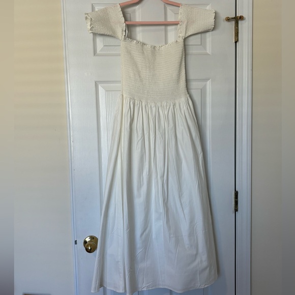 Size 10 Reformation Westley dress in white (tiny stain) - Picture 1 of 5